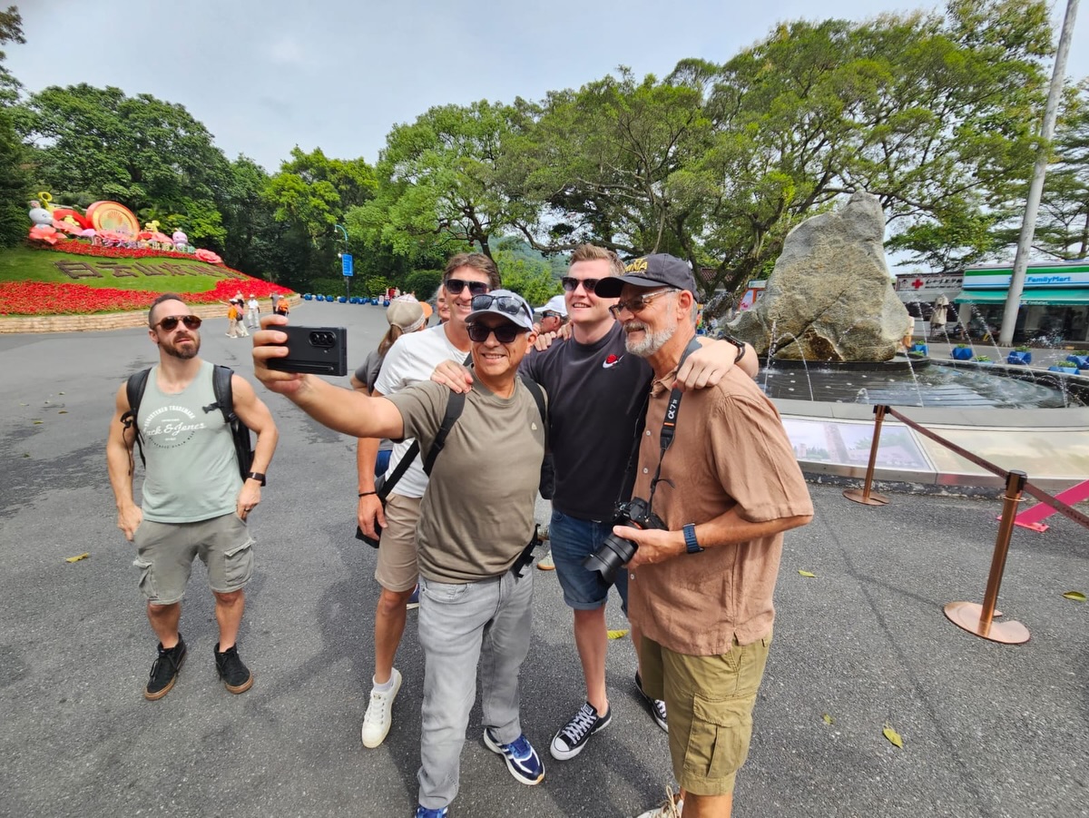 Titan members negotiating in China